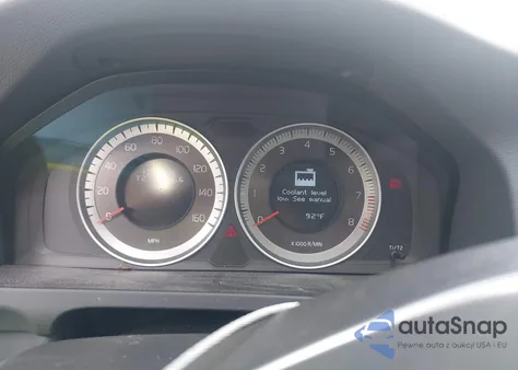 2013 Volvo S60 T5/T5 Platinum/T5 Premier/T5 Premier Plus z USA, uszkodzony, nr VIN YV1612FS6D2181783